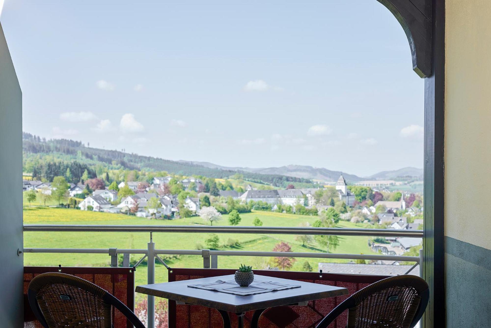 Pension Und Ferienwohnung Schuette Schmallenberg Eksteriør billede