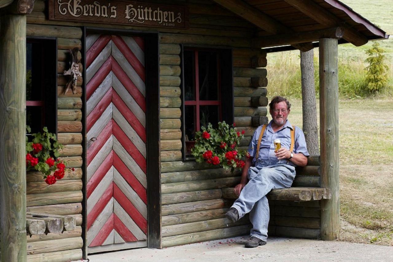 Pension Und Ferienwohnung Schuette Schmallenberg Eksteriør billede